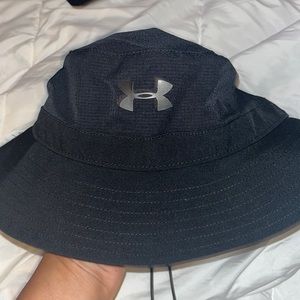 Men's UA Iso-Chill ArmourVent™ Bucket Hat Black